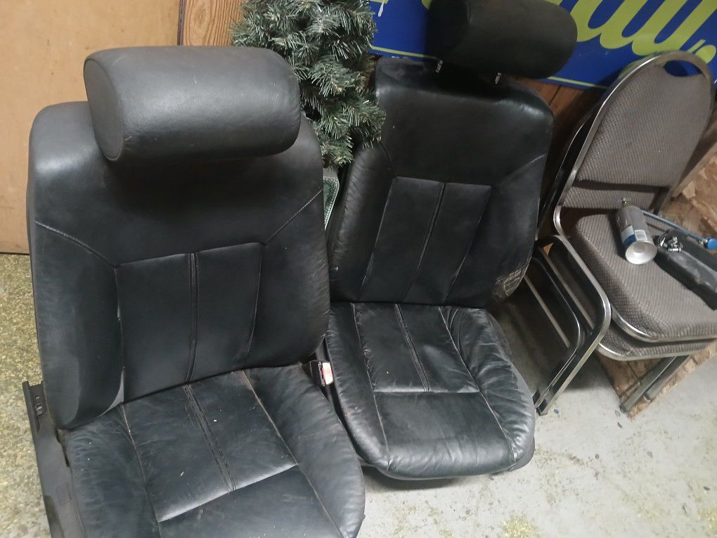 Seats Parts Legacy Gt Seats/leather