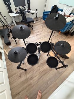 Alesia Nitro Electronic Drum Kit With Extra Tom & Cymbal