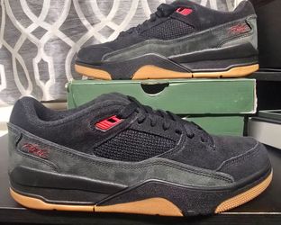 Nike Flight Low Black Gum Sneakers men's size 9.5