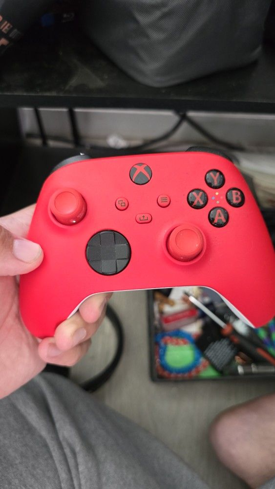 Xbox One Red Controller