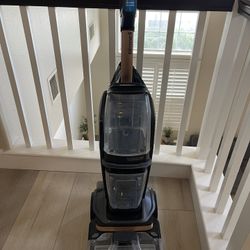 Bissel Carpet Cleaner 