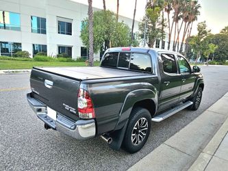 TOYOTA TACOMA  PRERUNNER