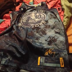 Steph Curry Jersey