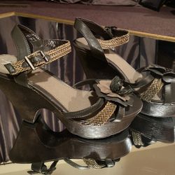 Wedge/ Heel Shoe