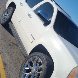 2010 GMC Yukon