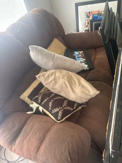Couch love seat