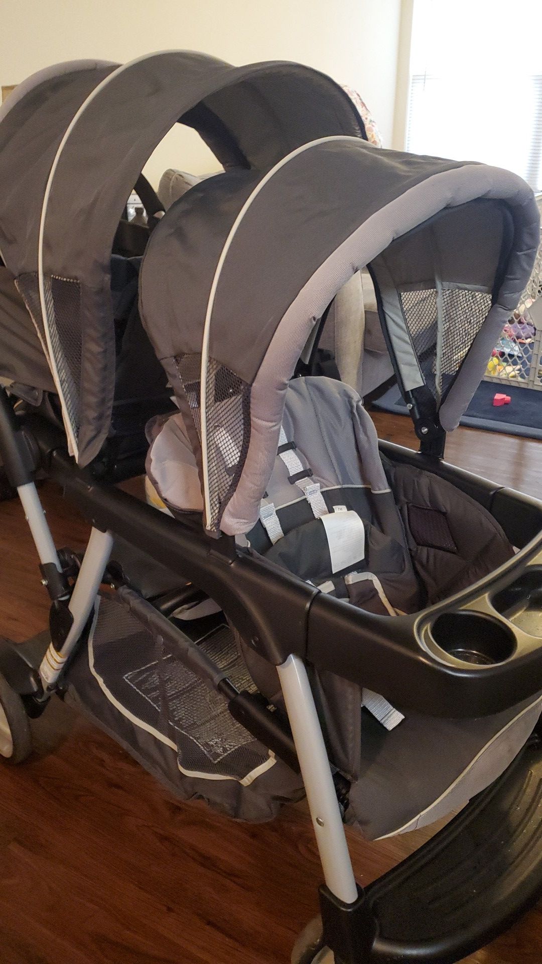 Graco Ready2Grow LX Stroller | 12 Riding Options | Accepts 2 Graco SnugRide Infant Car Seats, Glacier