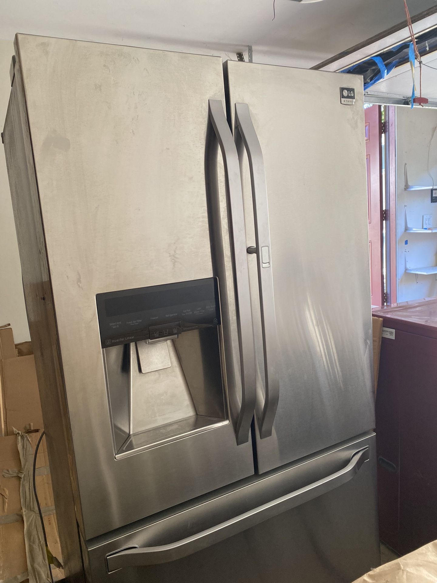 LG Studio Refrigerator 24 Cu Feet 