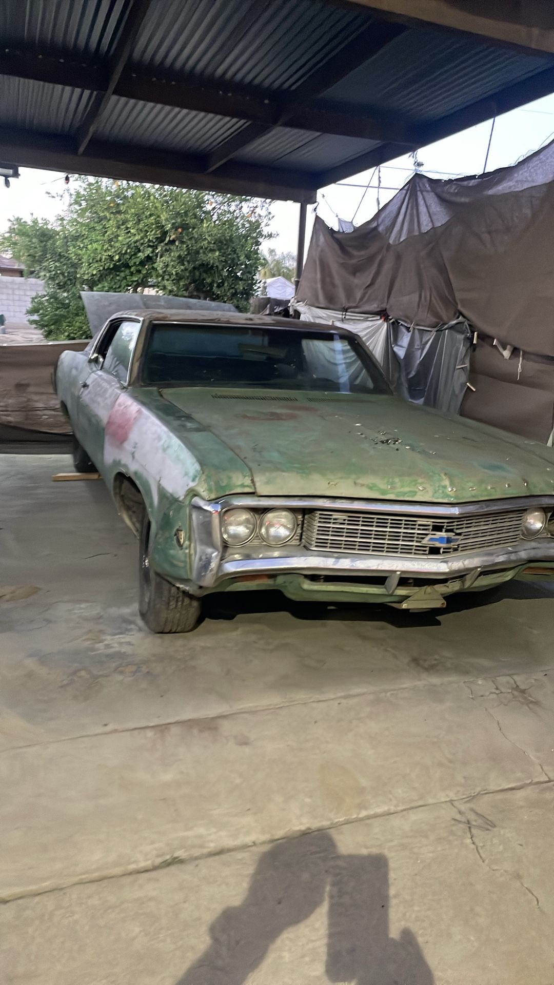 69 CHEVY IMPALA PROJECT/MOTOR NOT RUNNING/TRADE??