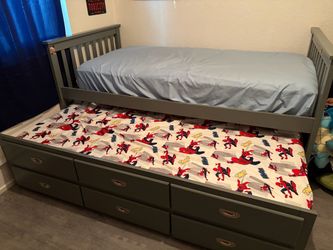 Kids bed