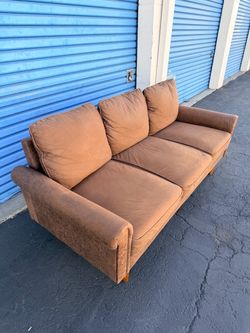 Brown suede 3 seater sofa 🛋️ couch clean ready to use really good conditions