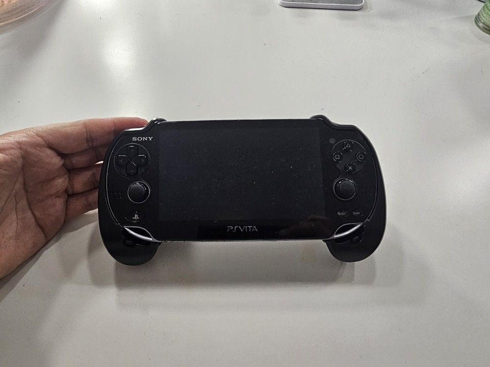 PS VITA OLED 1000 (Modded)