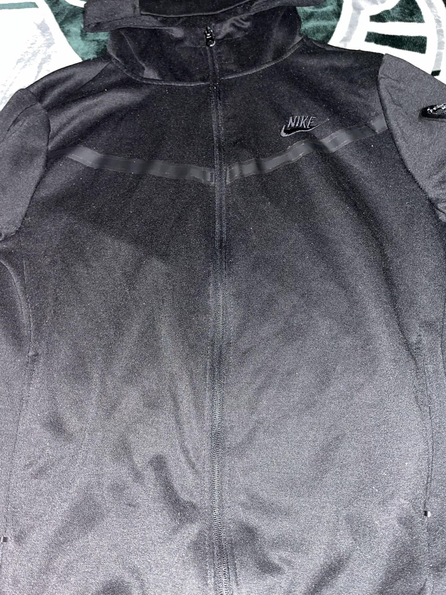 Nike Tech