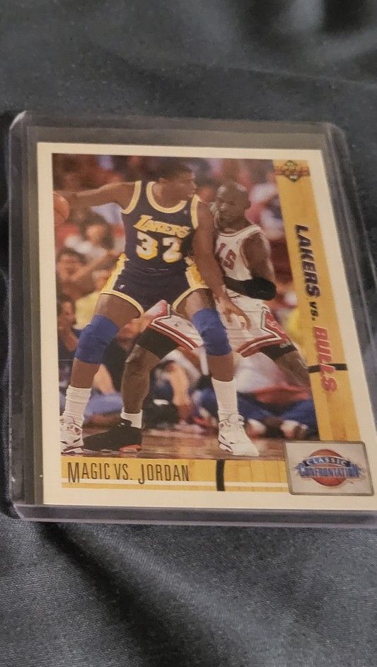 Selling This Basket Ball Card