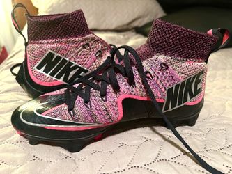 Boys Nike Grip Vapor cleats Size 6.5