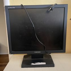 Samsung 930B Monitor 19”