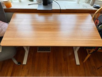 Standing office desk