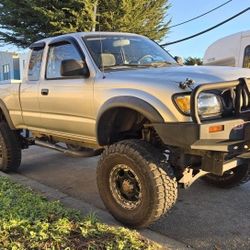 2003 Toyota Tacoma