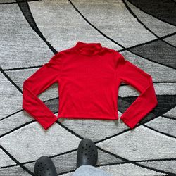 cropped long sleeve