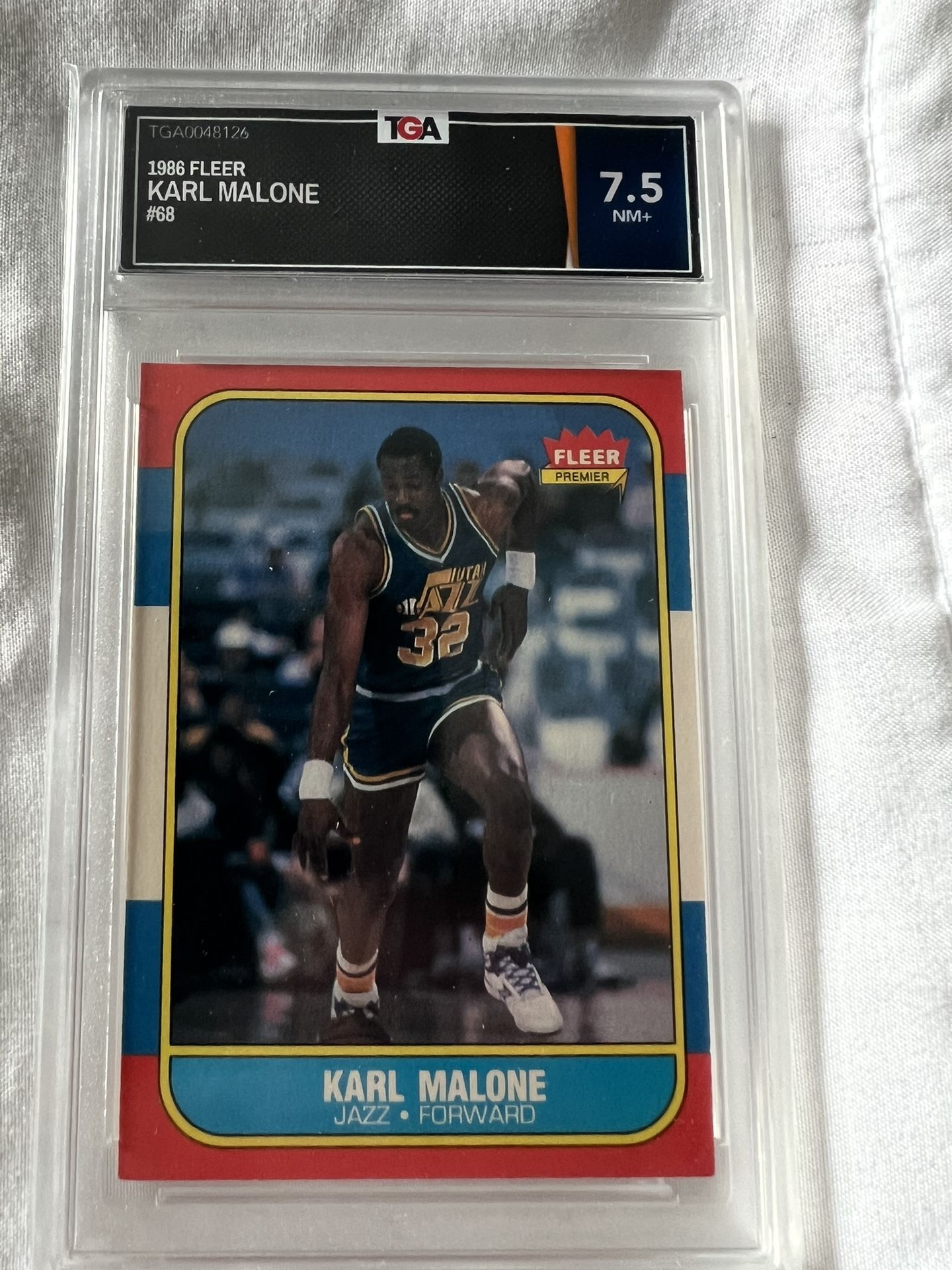 1986 Fleer Karl Malone Graded 7.5