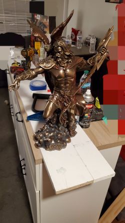 Zues Statue