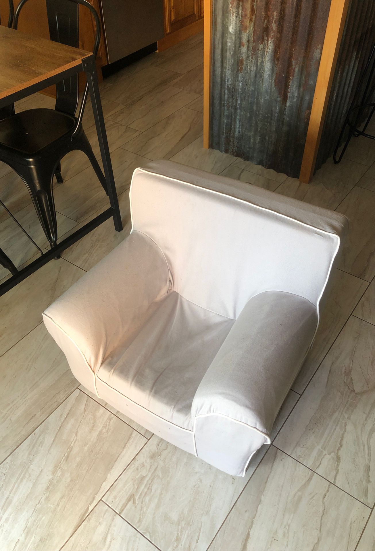 Still Available Kids foam chair with removable washable cover