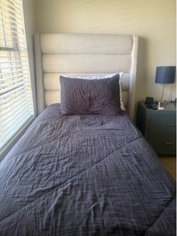 Kids bedroom set