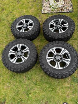 Gladiator X Comp M/T 265/70R17 123/120Q E 10 Ply mud Tires and Tacoma 2019 TRD sport wheels
