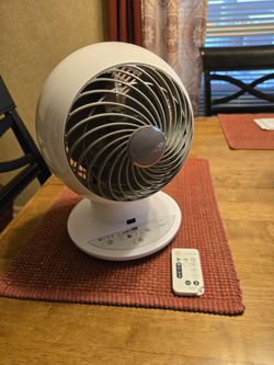 Real Nice Oscillating Globe Fan With Remote. "CHECK OUT MY PAGE FOR MORE DEALS"