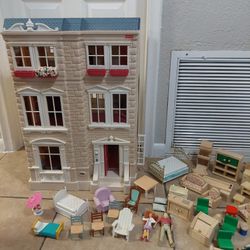 Fisher Price Loving Family Townhouse Dollhouse With Lots Of Toys