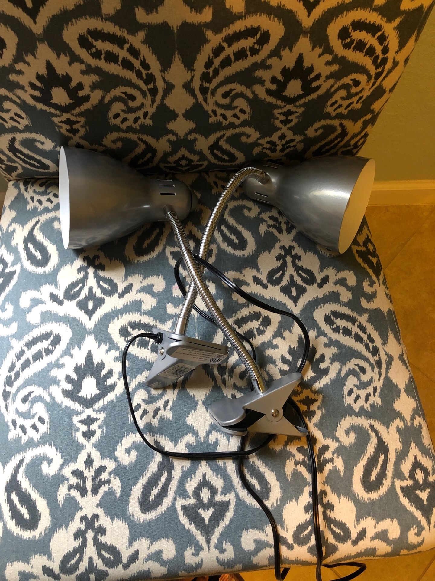 2 desk clamp lamps with bulbs