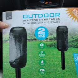 lLive Outdoor Bluetooth Speakers With Removable Stake Solar Powered