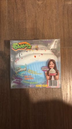 Jumbo Squishy Sensory Blue cupcake by RMS