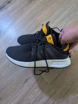 Adidas size 4 in kids