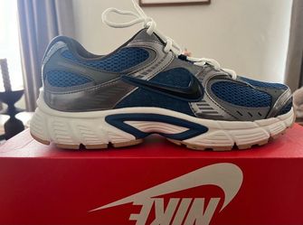 Nike V5 RNR