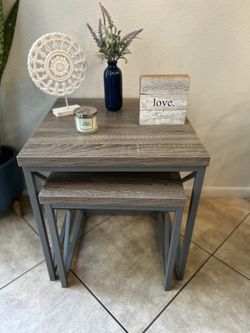 Nesting end table/nightstand set