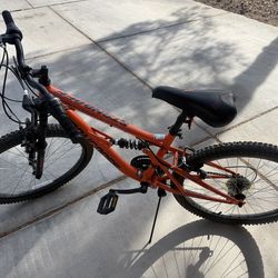 Mongoose mountain bike