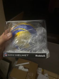 Riddell NFL Los Angeles Rams Mini Helmet