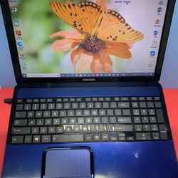 ..TOSHIBA SATÉLITE . .L855S….120 GB SSD...6.0 RAM . READY FOR CLASSES ON LINE OR WORK FROM HOME