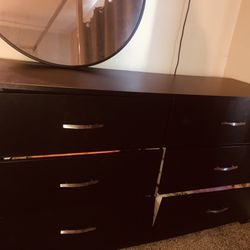 Dresser For Cheap/black 