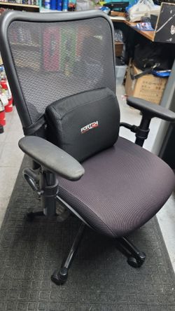 Silla de oficina de buena marca