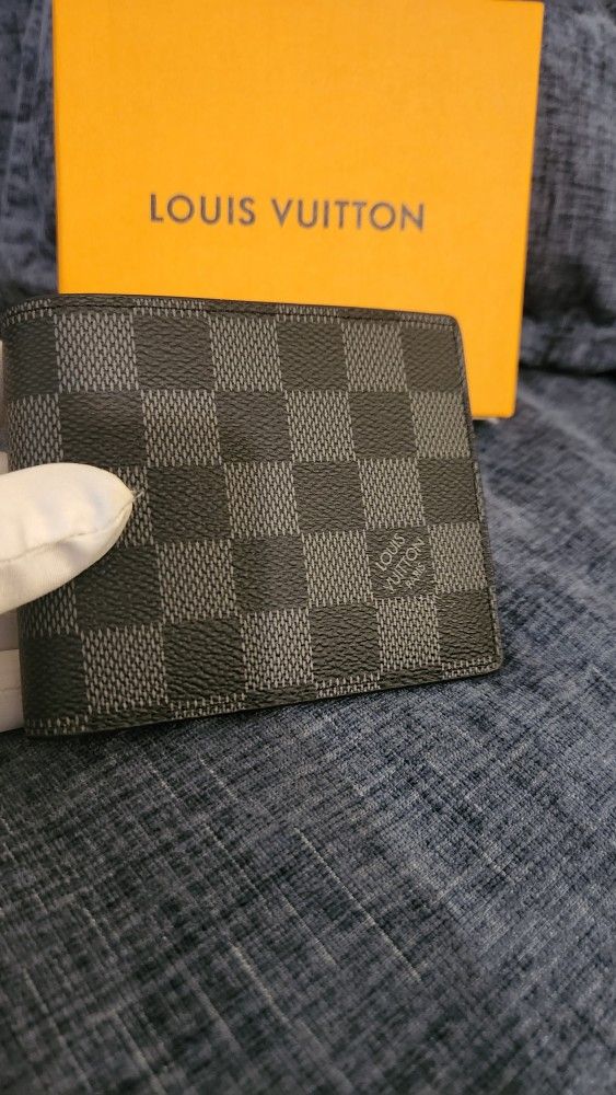 Louis Vuitton Wallet