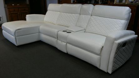 Brand New Reclining Leather Sectional With Built In Cup Holders Center Storage Console & Storage Drawers