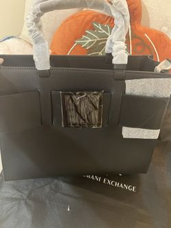 Never Used Tote With Straps