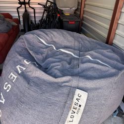 Lovesac 