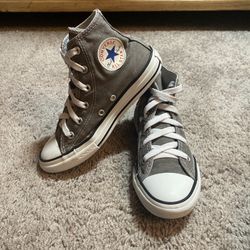 Unisex Converse All Stars Chuck Taylor Hi Top Sneakers Youth Size 1
