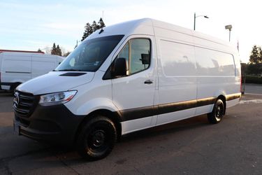 2023 Mercedes-Benz Sprinter 2500