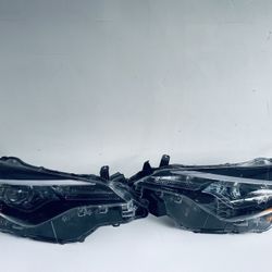 2017-2019 TOYOTA COROLLA LEFT AND RIGHT SIDE HEADLIGHT SINGLE PROJECTOR LED OEM