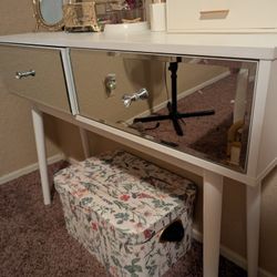 White Desk With Crystal Handles