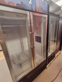 Double Glass Door merchandise cooler